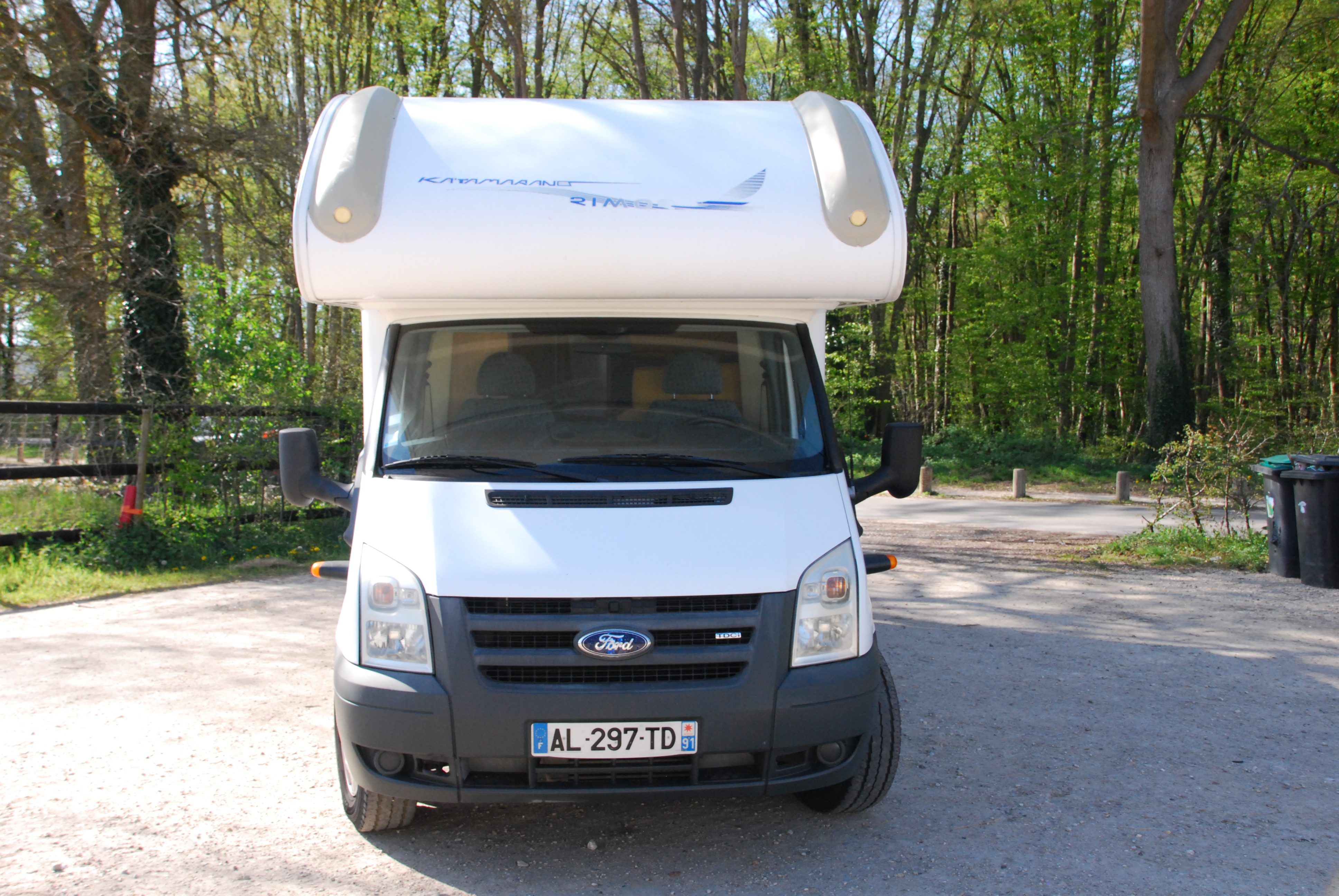 camping-car RIMOR KATARAMANO   extérieur / latéral droit