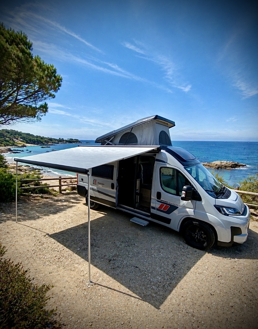 camping-car CHALENGER V114 SPORT EDITION  extérieur / latéral droit