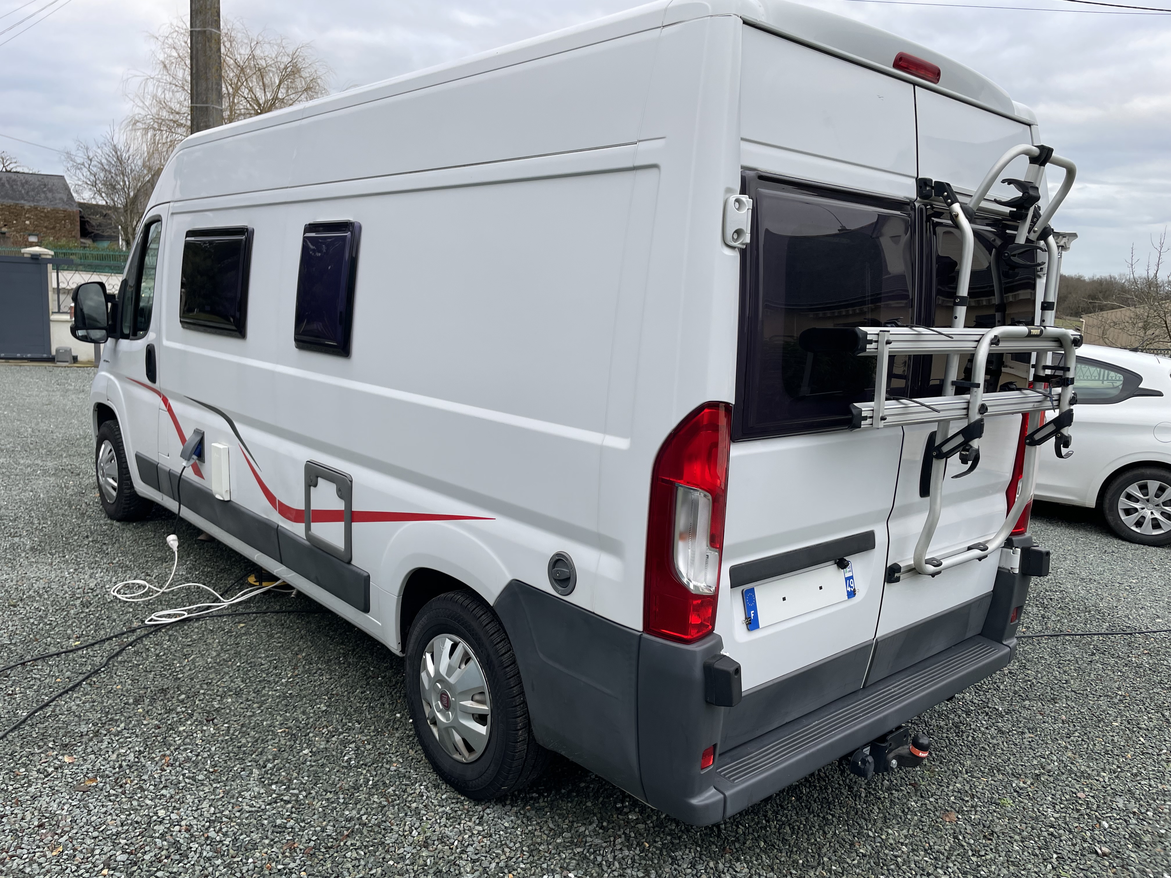camping-car CHALLENGER VANY DUCATO  extérieur / arrière