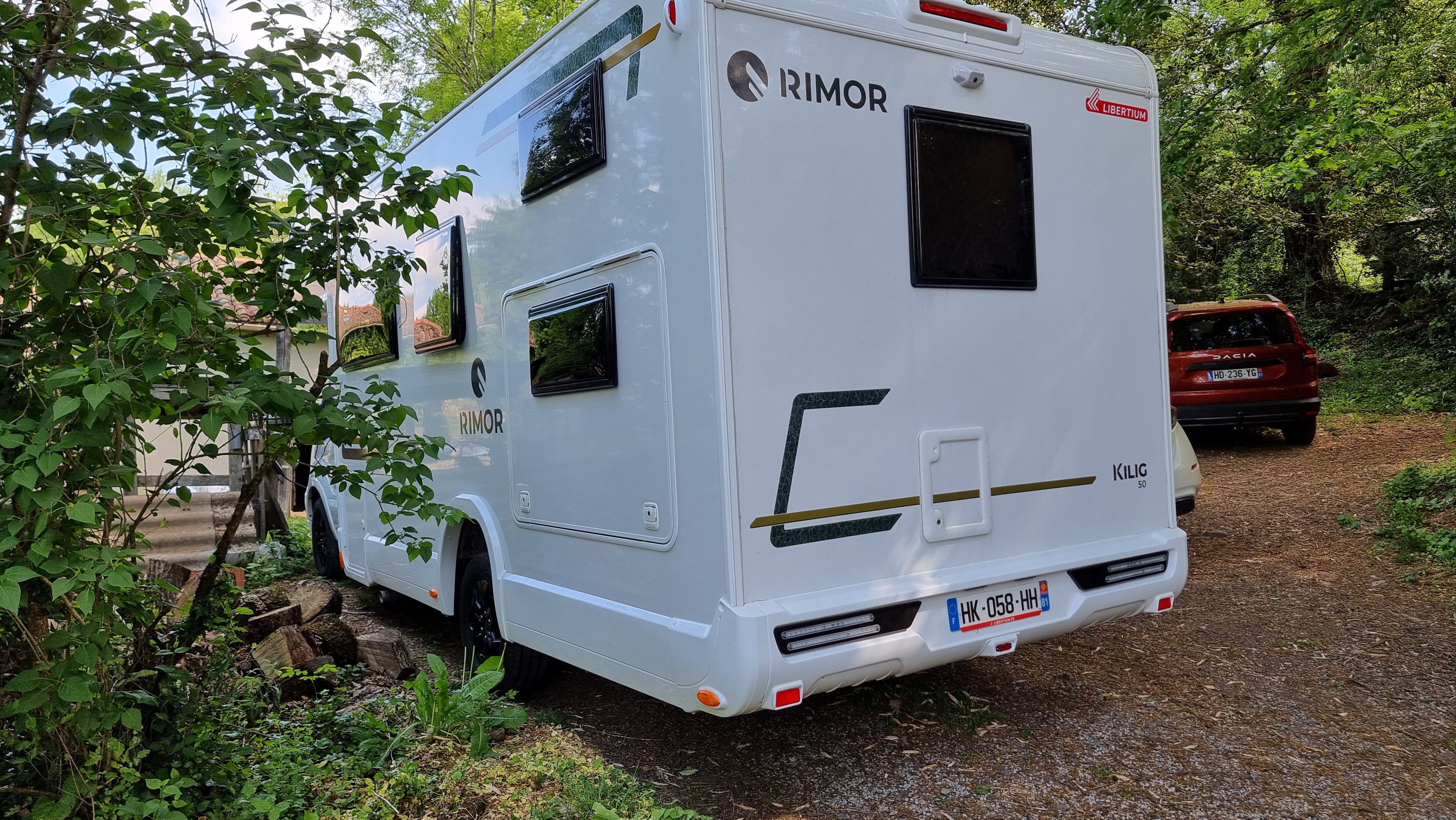 camping-car RIMOR KILIG 50  extérieur / arrière