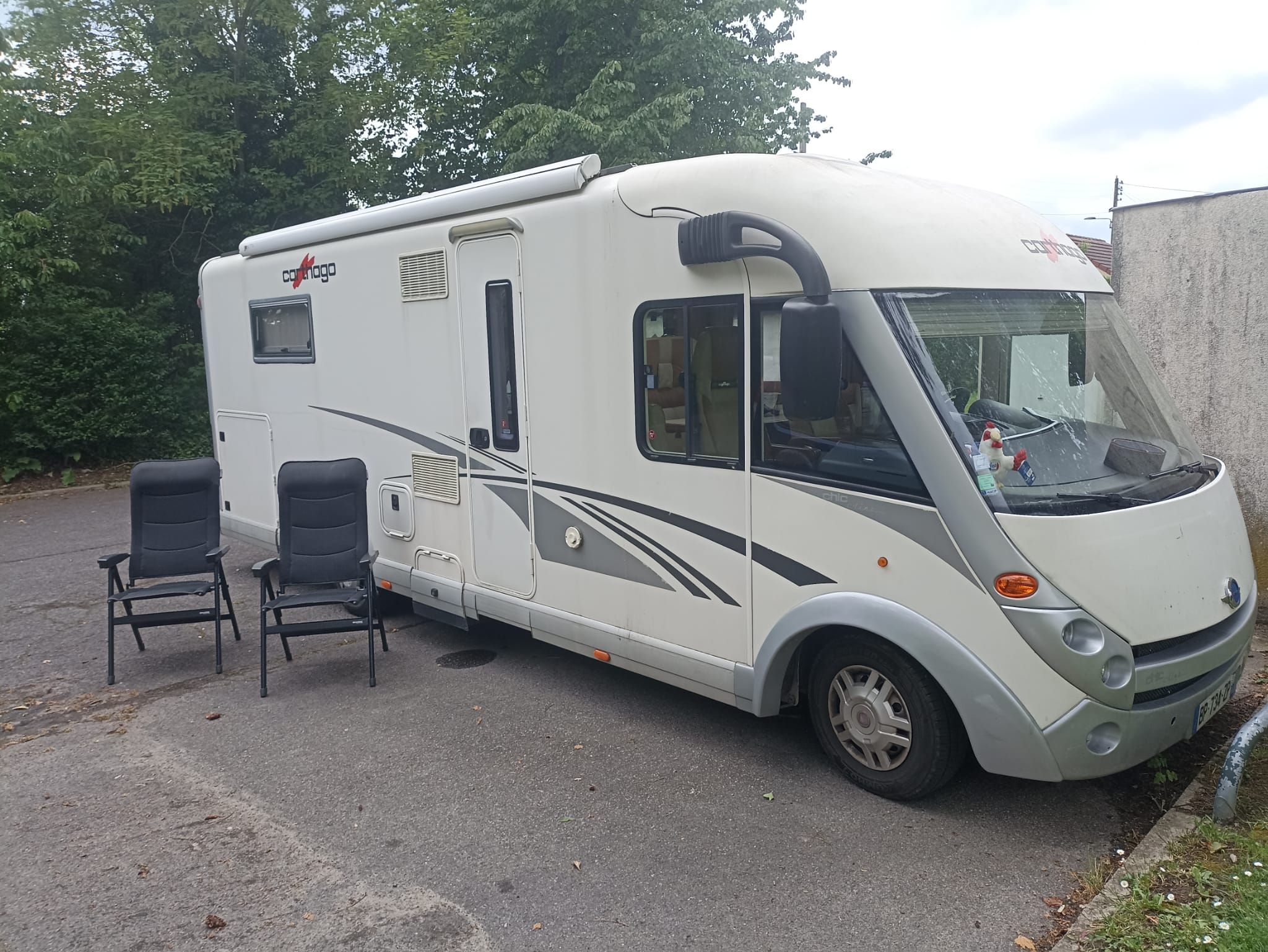 camping-car CARTHAGO CHIC C-LINE  extérieur / latéral droit