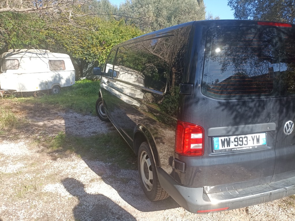 camping-car VOLKSWAGEN TRANSPORTER 6 L2H1 BIOETHANOL   extérieur / latéral gauche
