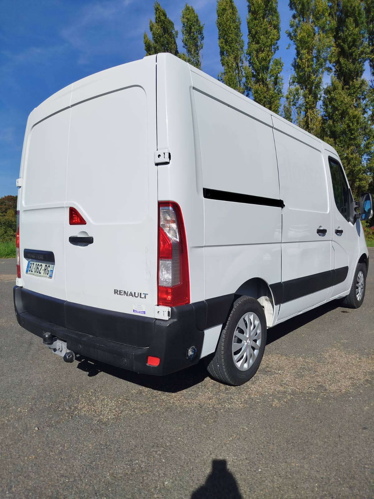 camping-car RENAULT MASTER 3  extérieur / latéral droit