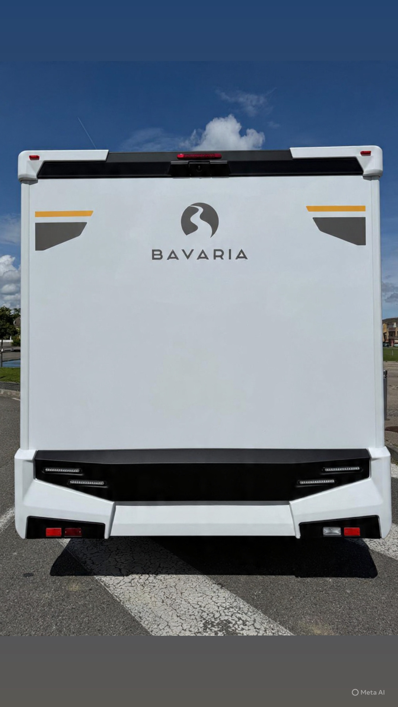 camping-car BAVARIA T720 FGJ NOMADE  extérieur / arrière