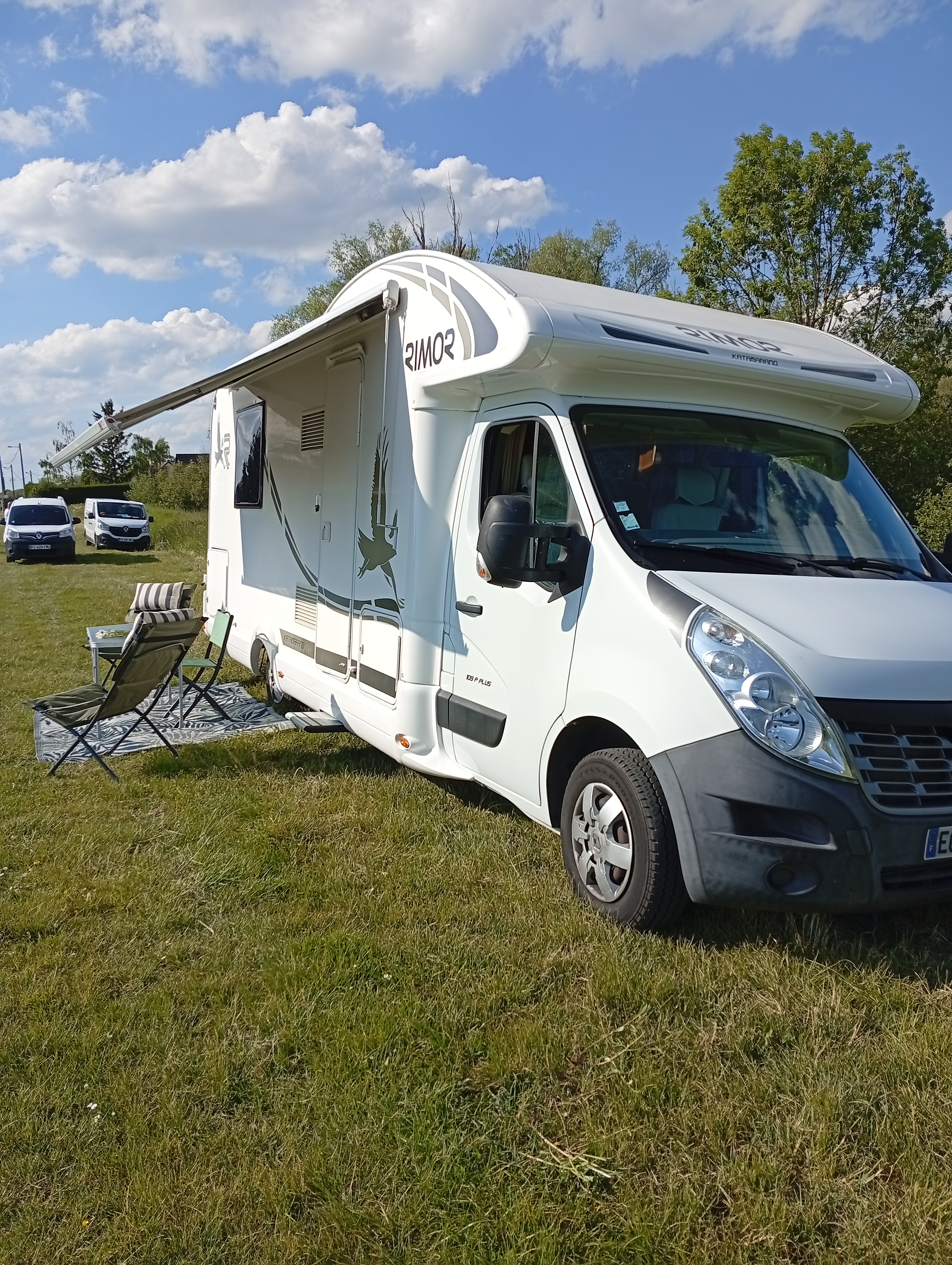 camping-car RIMOR KATANAMARO  extérieur / face avant