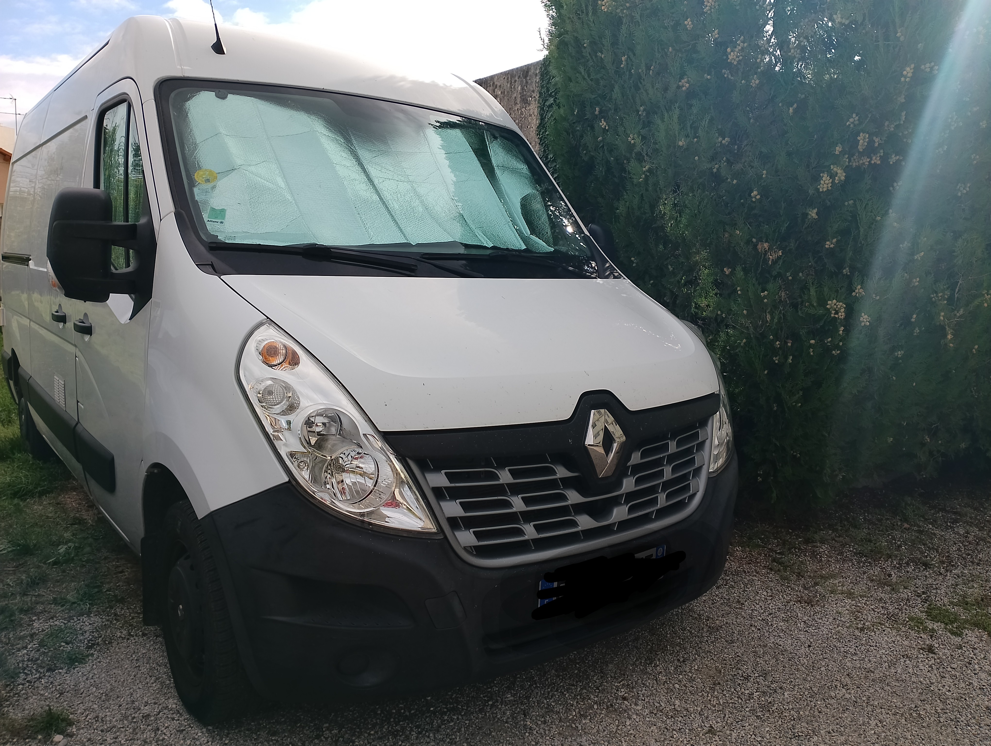 camping-car RENAULT MASTER 3   extérieur / face avant