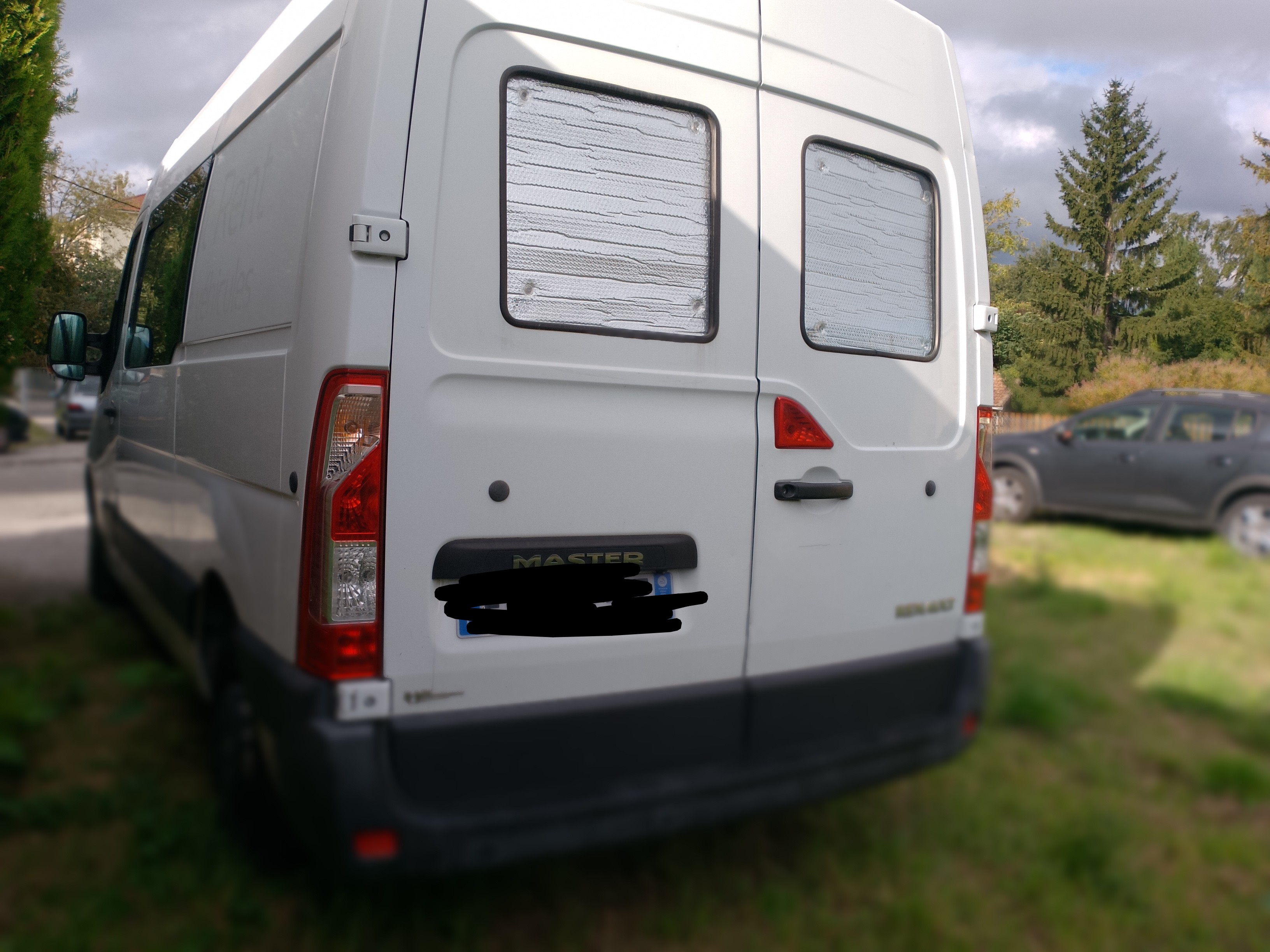 camping-car RENAULT MASTER 3   extérieur / arrière