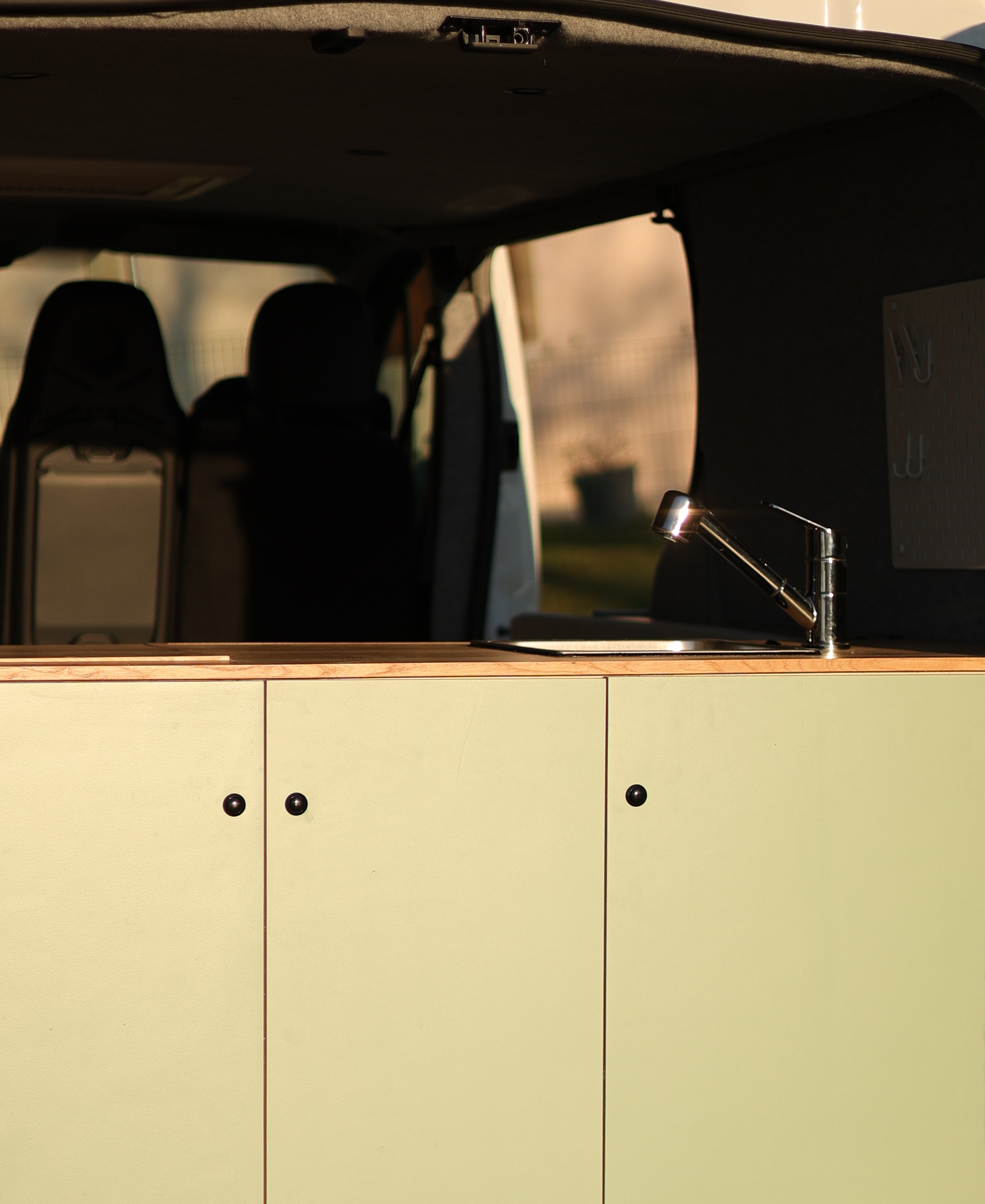 camping-car FIAT TALENTO   extérieur / latéral gauche