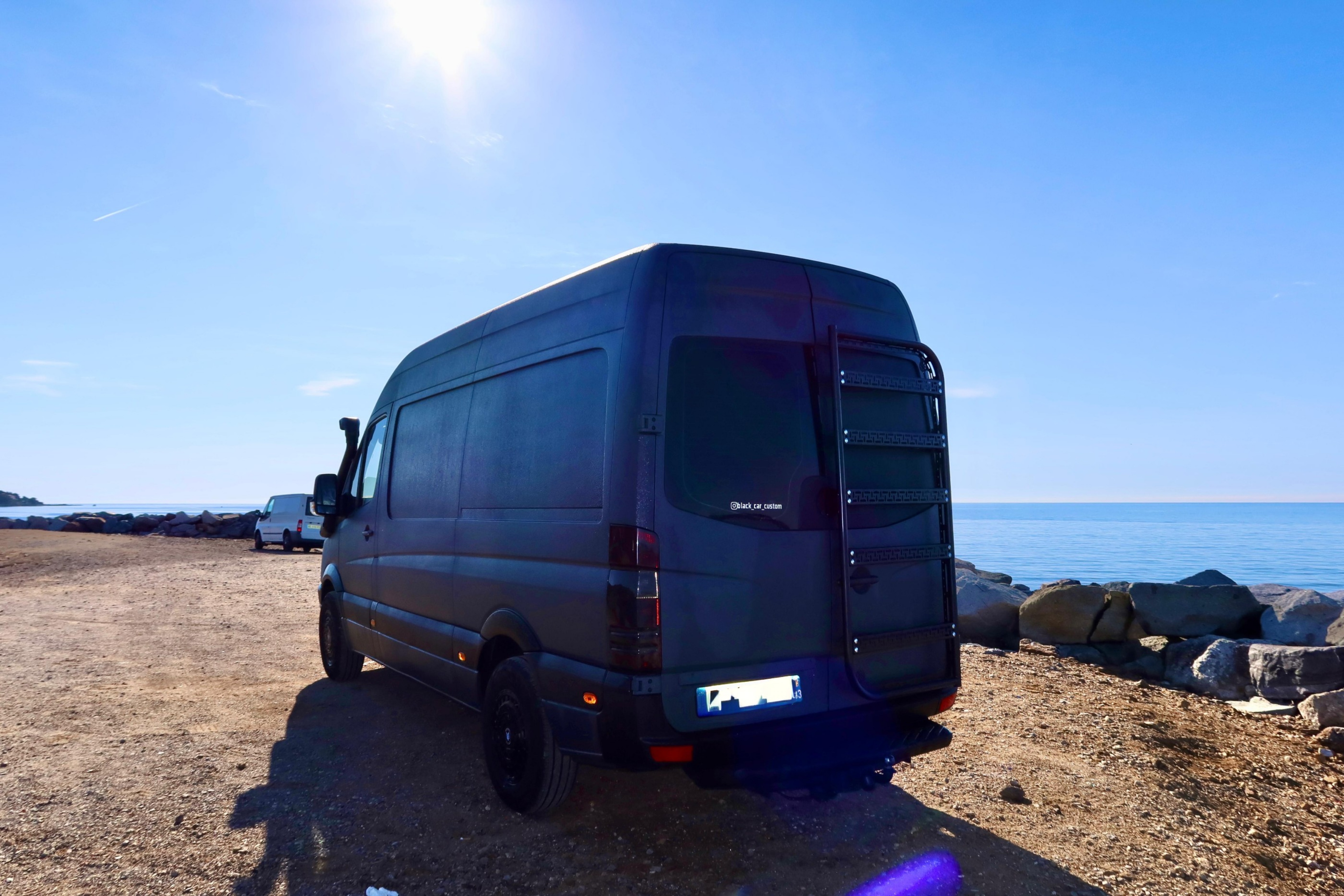 camping-car MERCEDES SPRINTER   extérieur / arrière