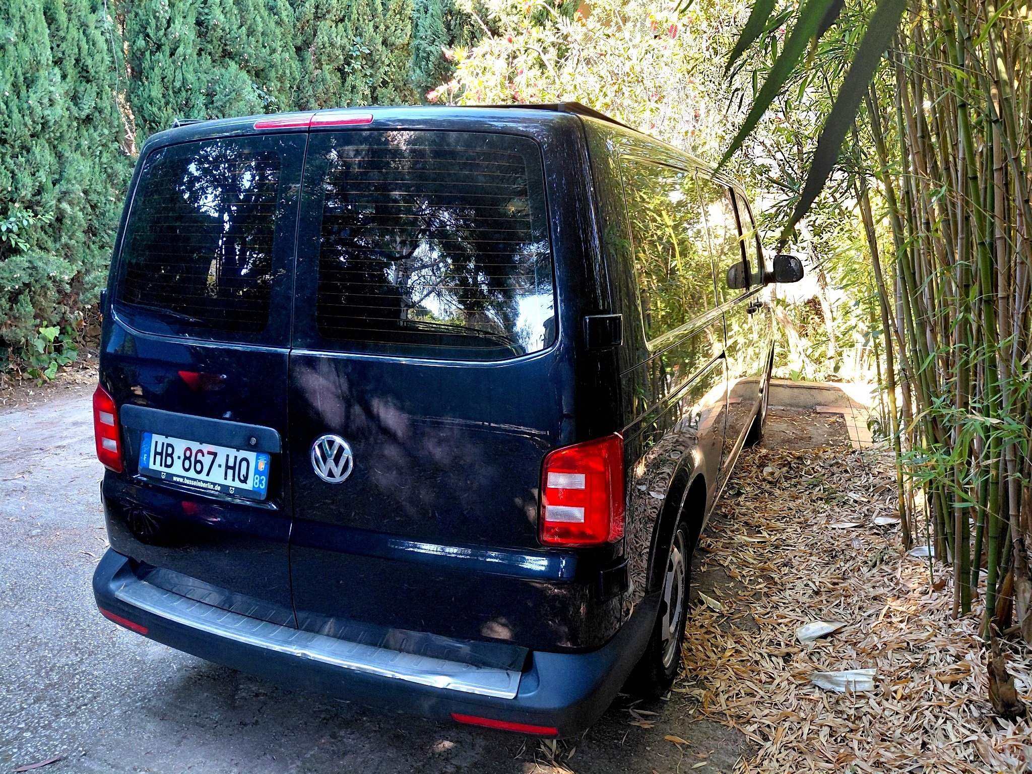camping-car TRANSPORTER 6 L2H1   extérieur / latéral droit