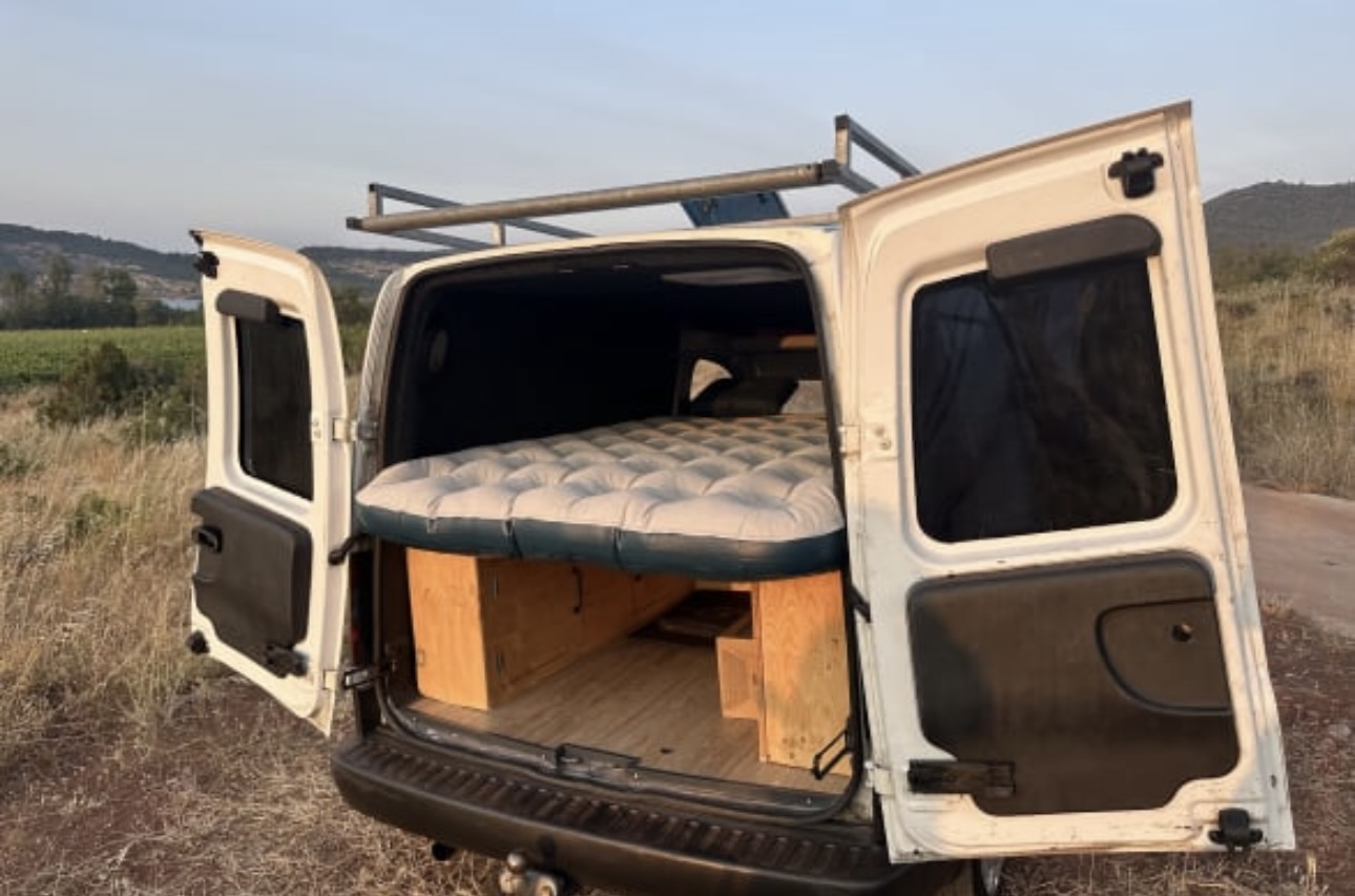 camping-car OPEL COMBO  extérieur / arrière