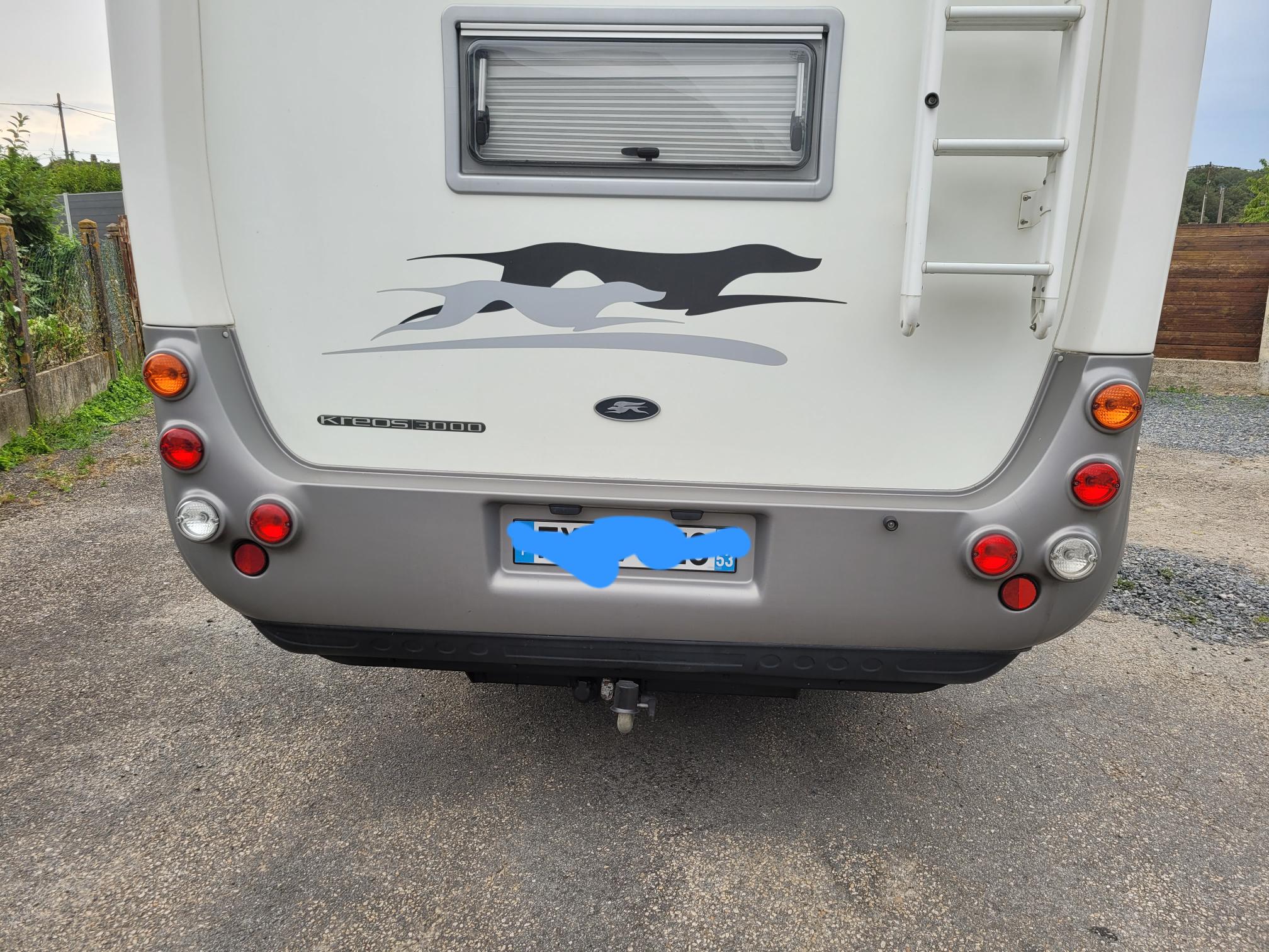 camping-car LAIKA KREOS 3000  extérieur / arrière