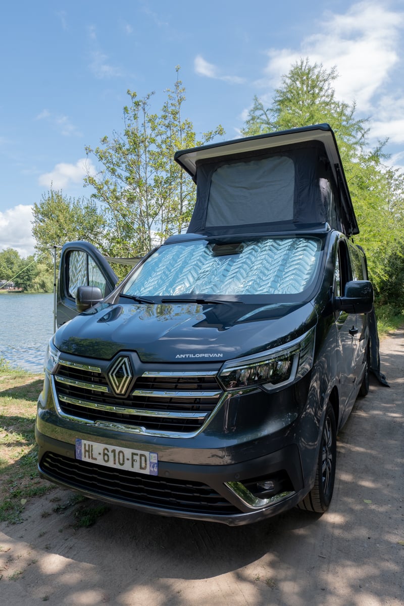 camping-car ANTILOPEVAN FLEX PLUS   extérieur / face avant