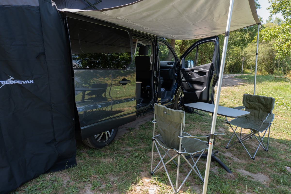 camping-car ANTILOPEVAN FLEX PLUS   extérieur / latéral gauche
