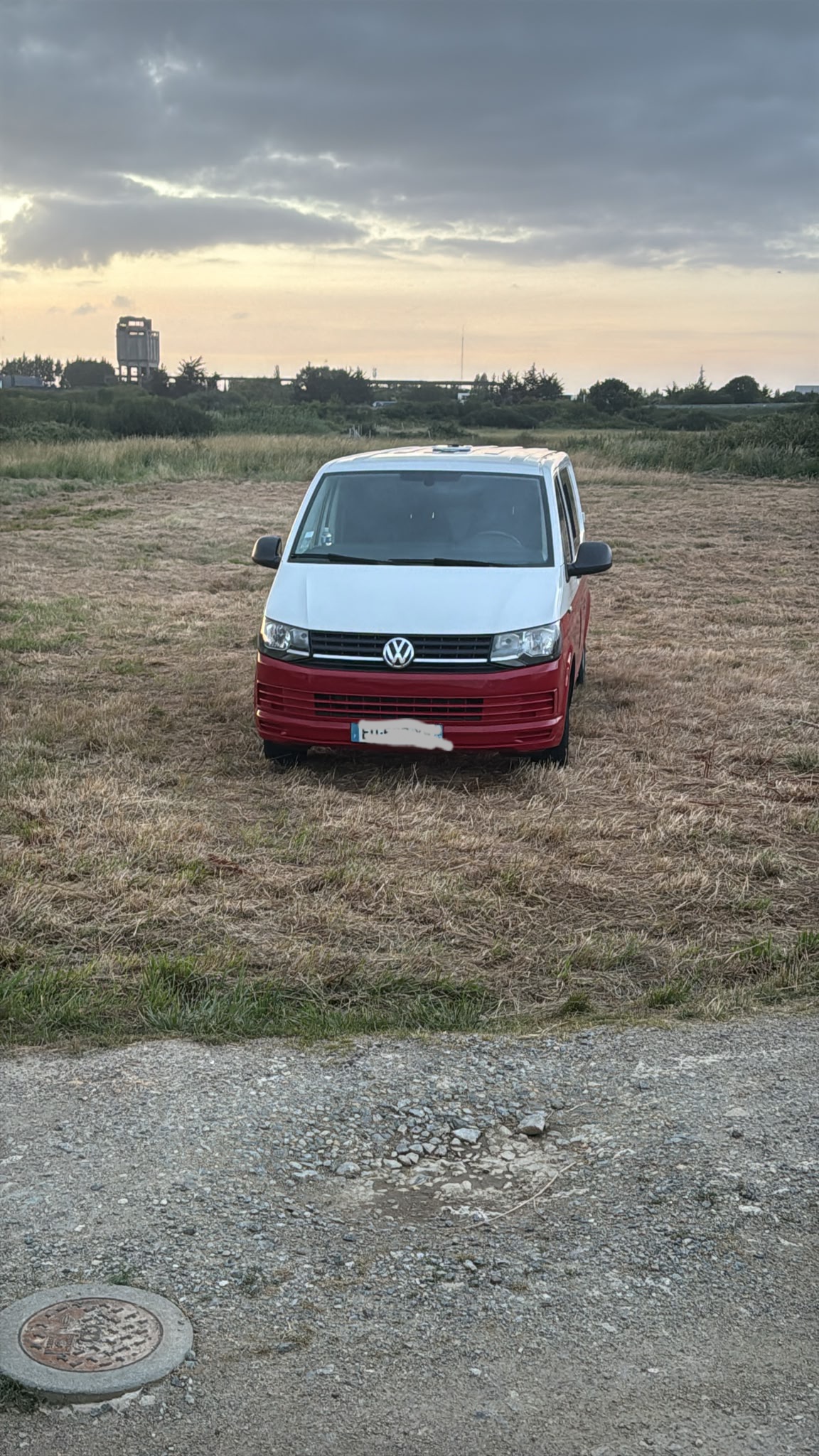 camping-car VOLKSWAGEN T6  extérieur / face avant