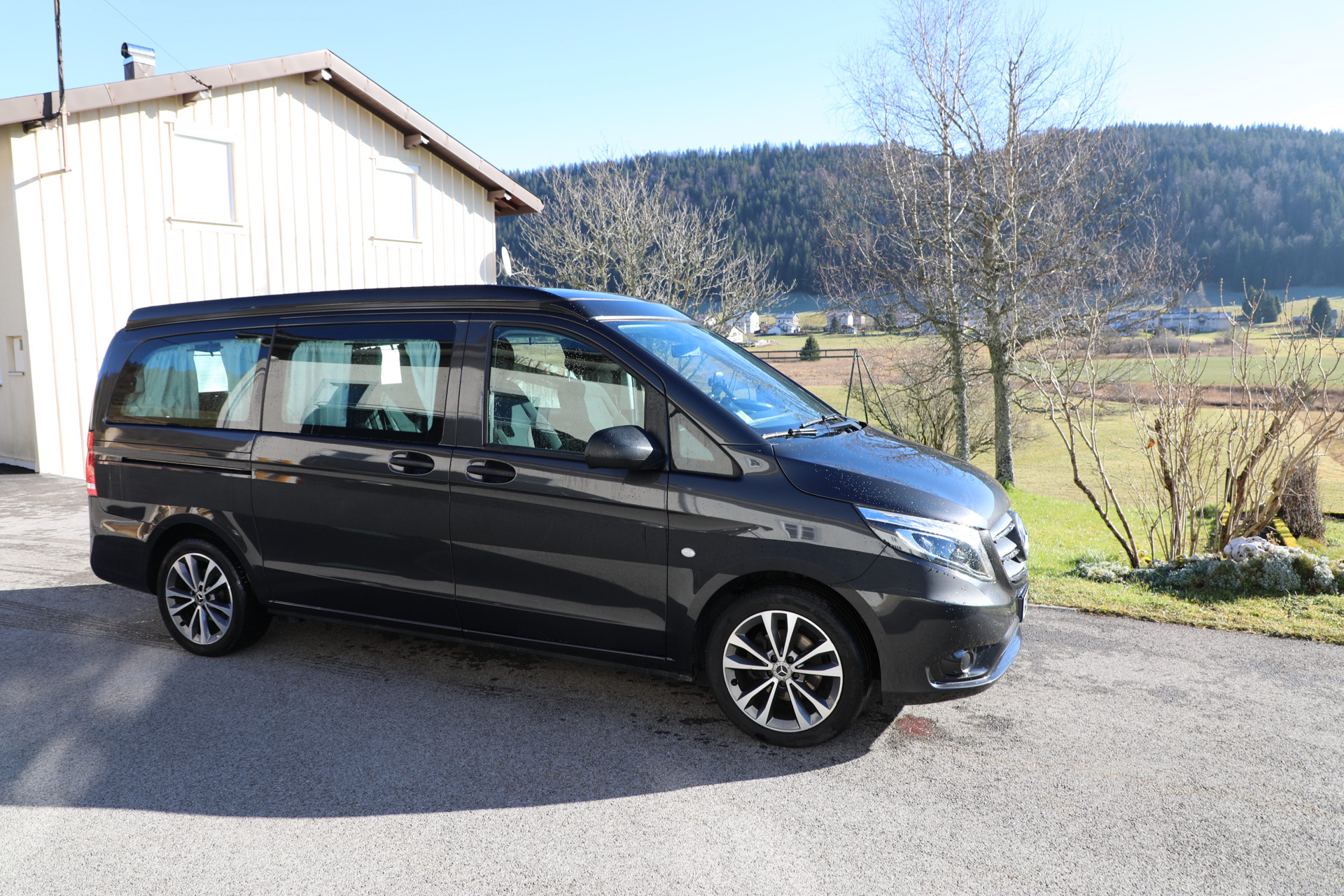 camping-car WESTFALIA MARCO POLO ACTIVITY  extérieur / latéral droit