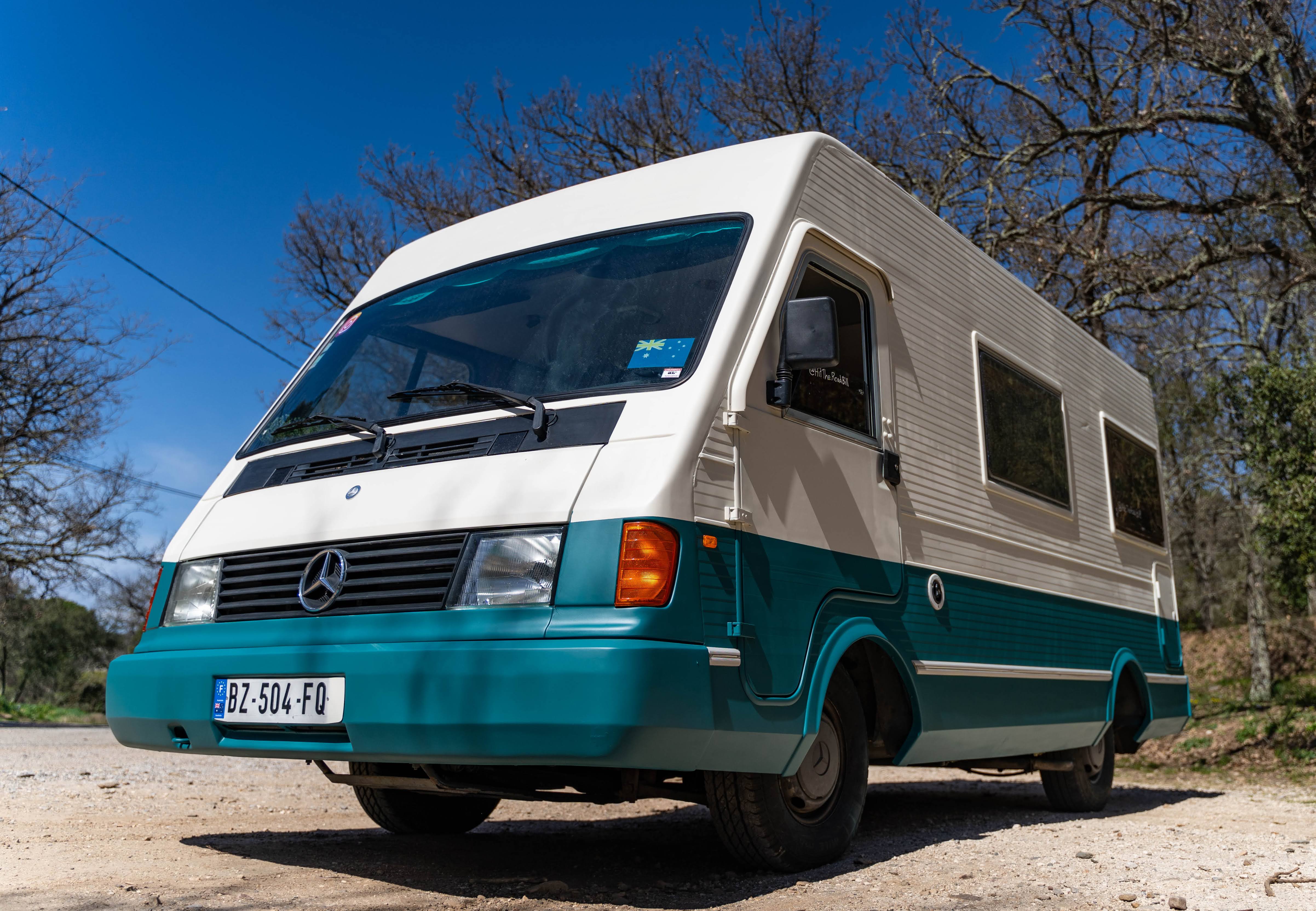 camping-car MIRAGE MB 100  extérieur / latéral gauche