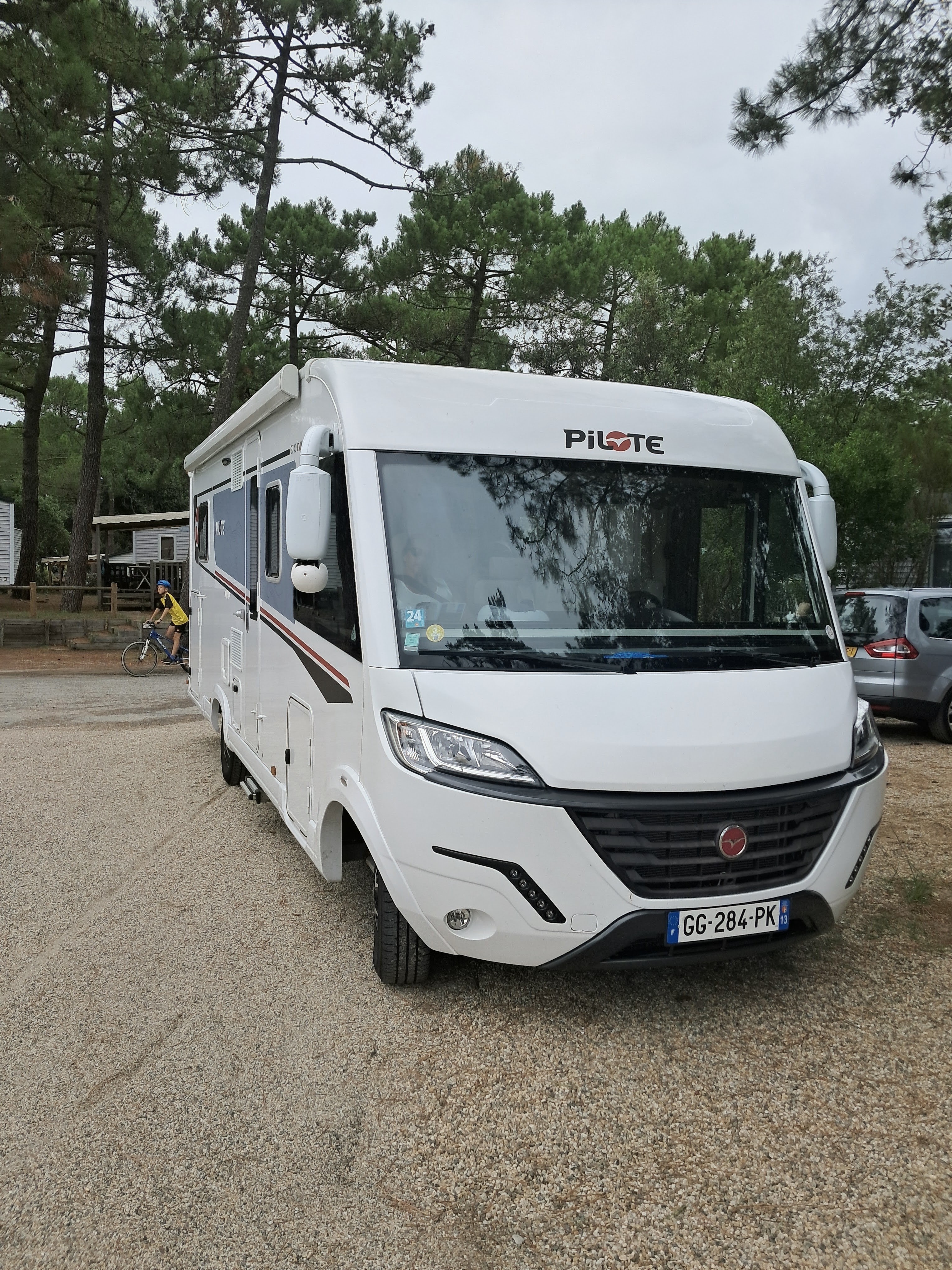 camping-car PILOTE G740FC EVIDENCE  extérieur / face avant