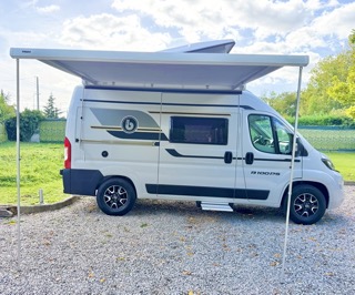 camping-car BENIMAR 100 PLUS  extérieur / latéral gauche