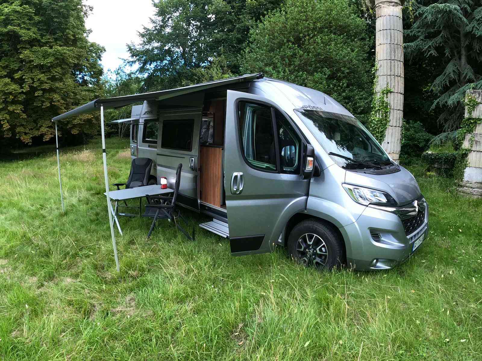 camping-car POSSL SUMMIT 600  extérieur / latéral gauche