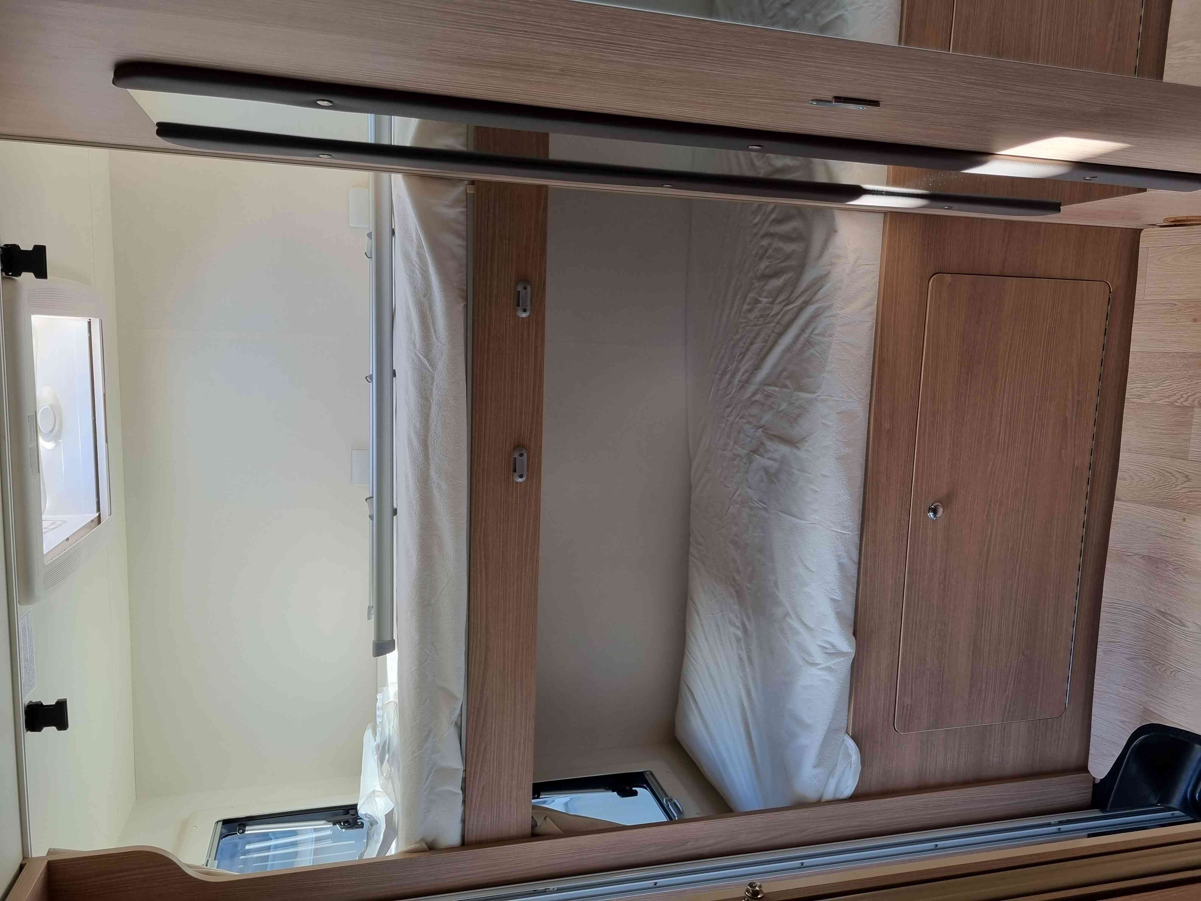 camping-car ITINEO SB 700  intérieur / autre couchage
