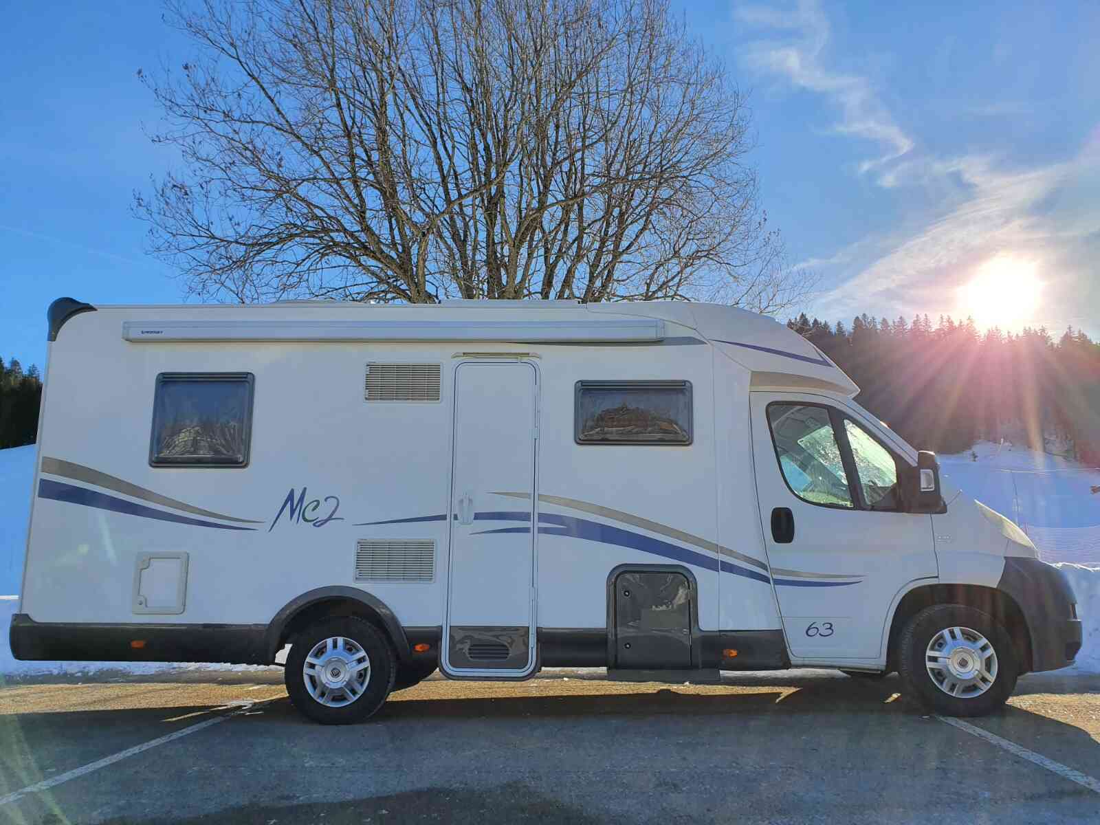camping-car MC LOUIS MC2-63  extérieur / latéral droit