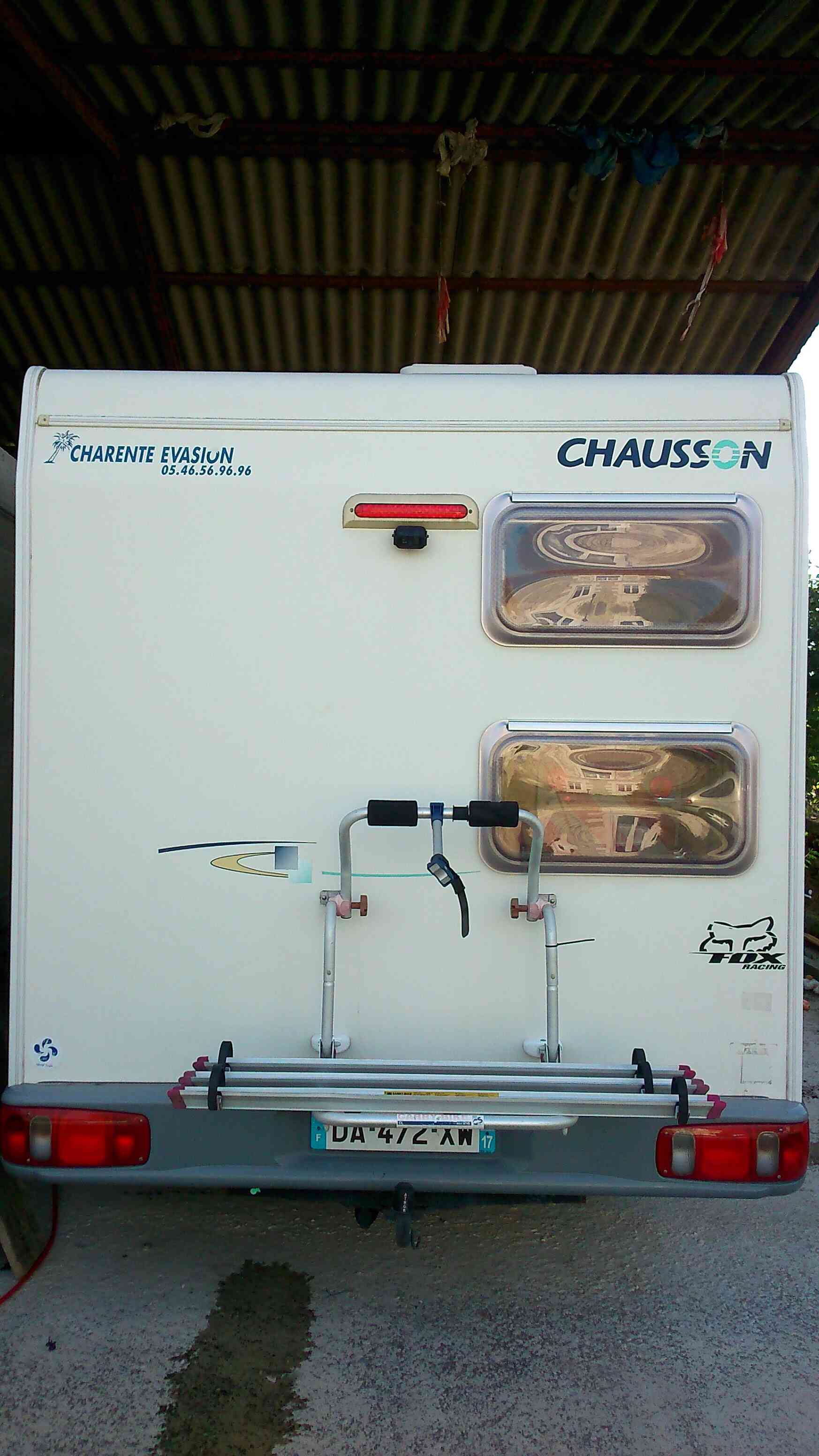 camping-car CHAUSSON FLASH 03  extérieur / arrière