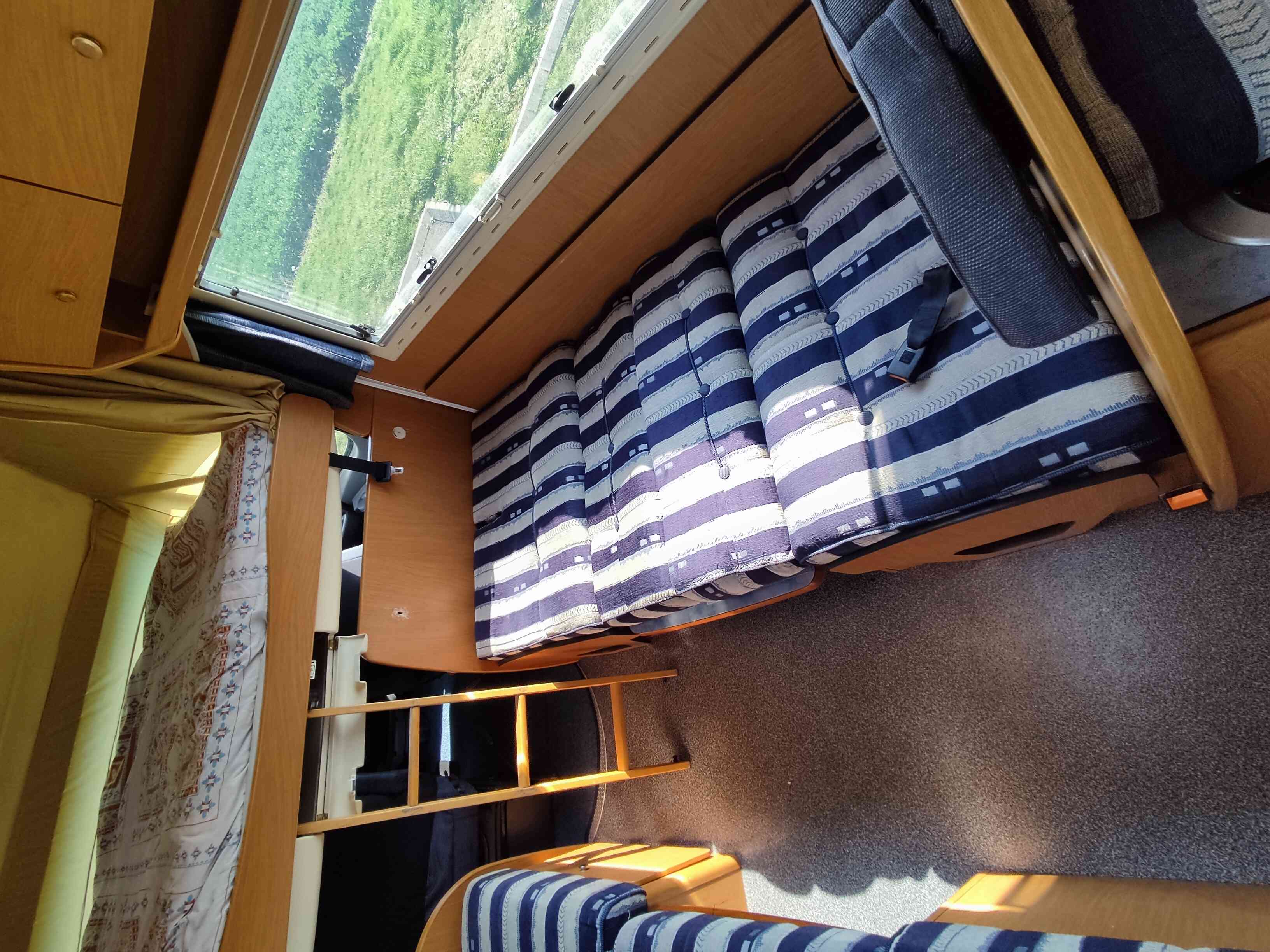 camping-car LAIKA ECOVIP H710  intérieur / autre couchage