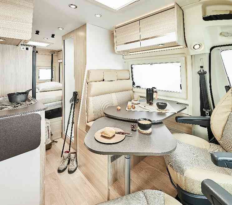camping-car DREAMER D 60  intérieur / coin salon