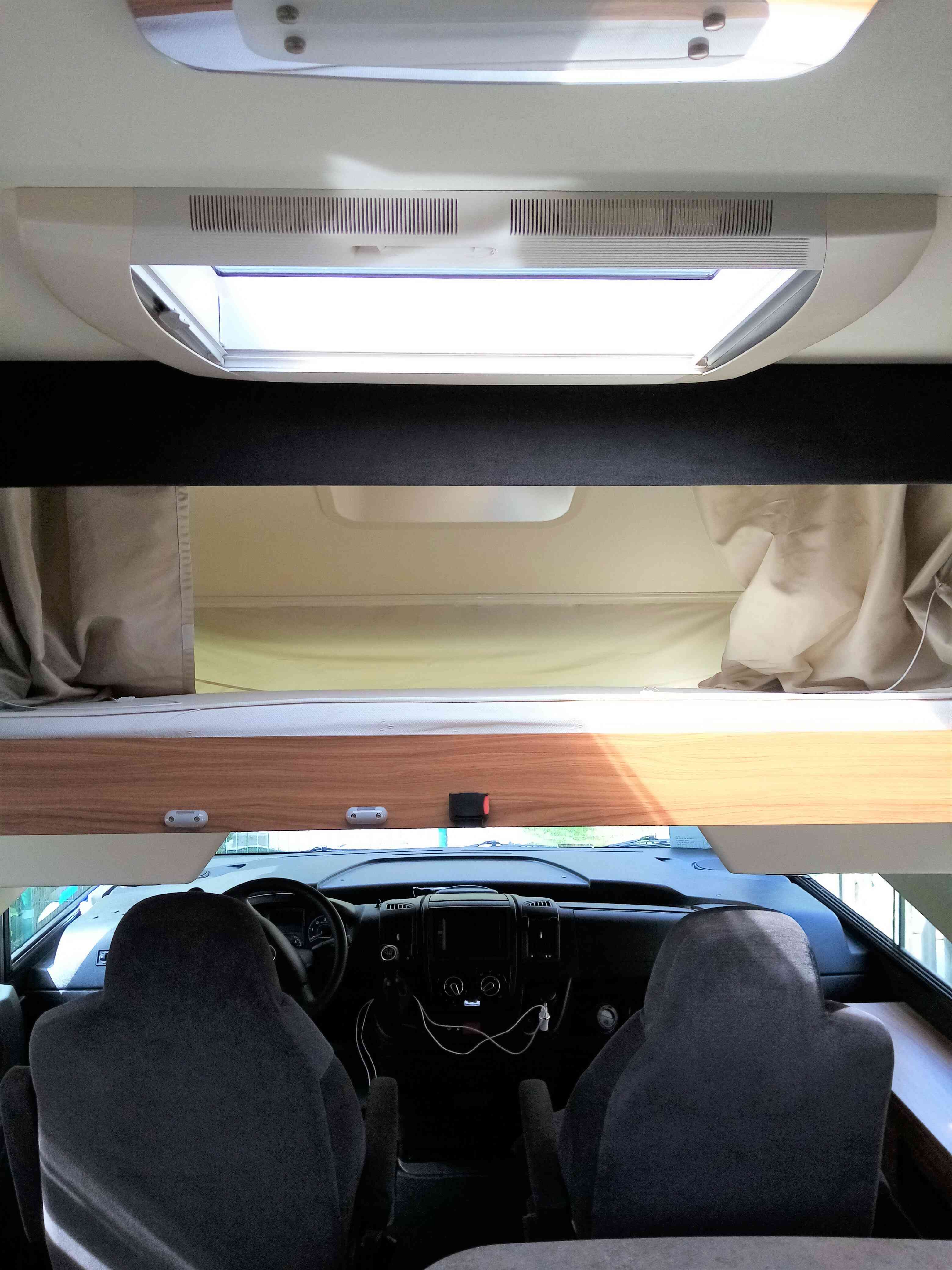 camping-car ITINEO MC 650  intérieur / autre couchage