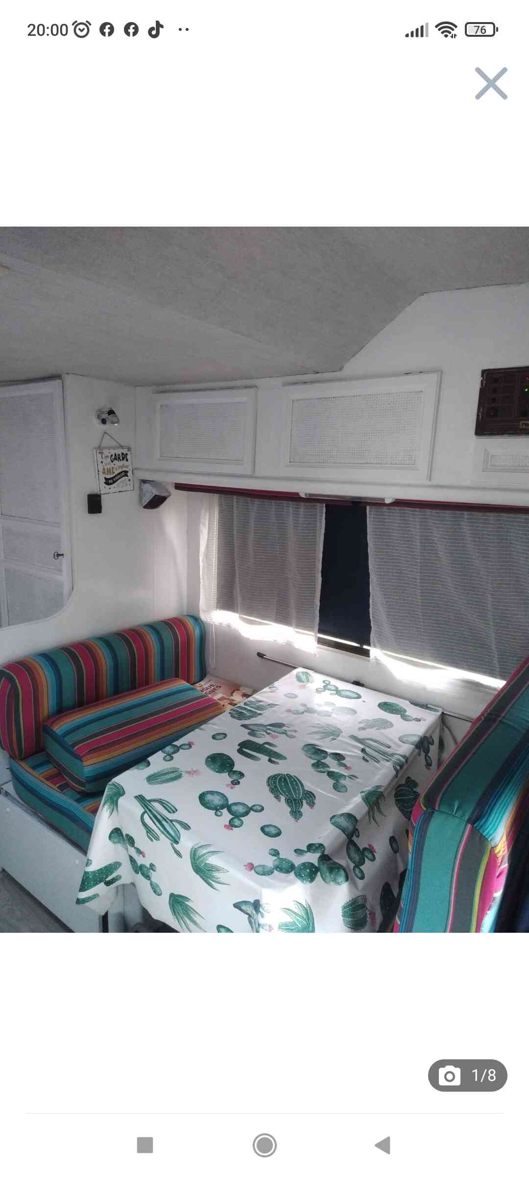 camping-car CITROEN C25  intérieur / coin salon