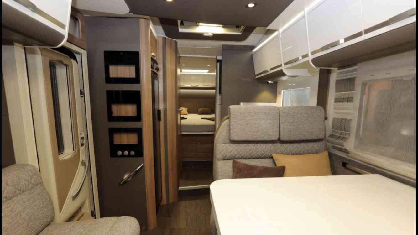 camping-car ADRIA MATRIX 670 SC New Line   intérieur / coin salon