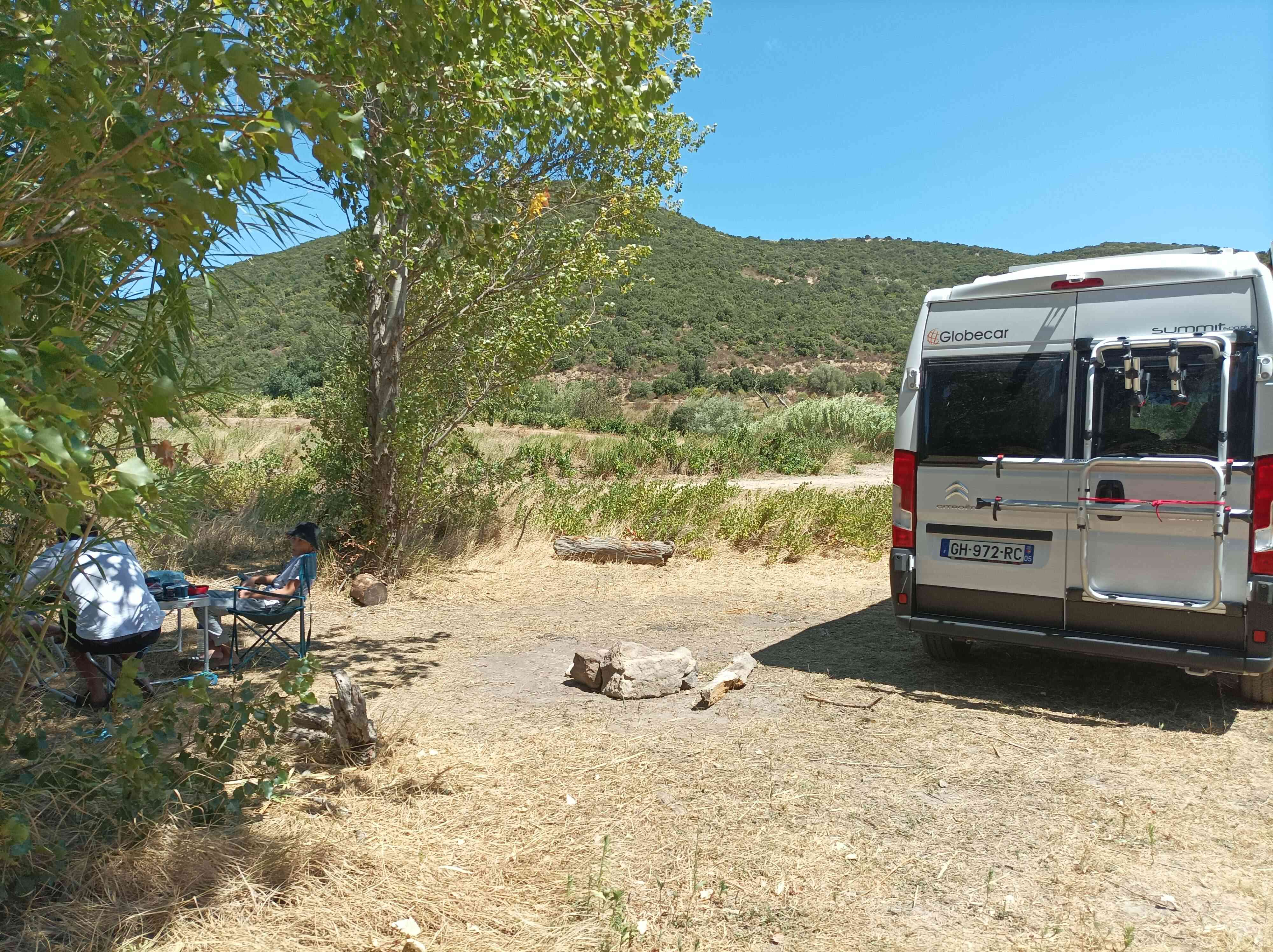 camping-car POSSL GLOBECAR SUMMIT  extérieur / arrière