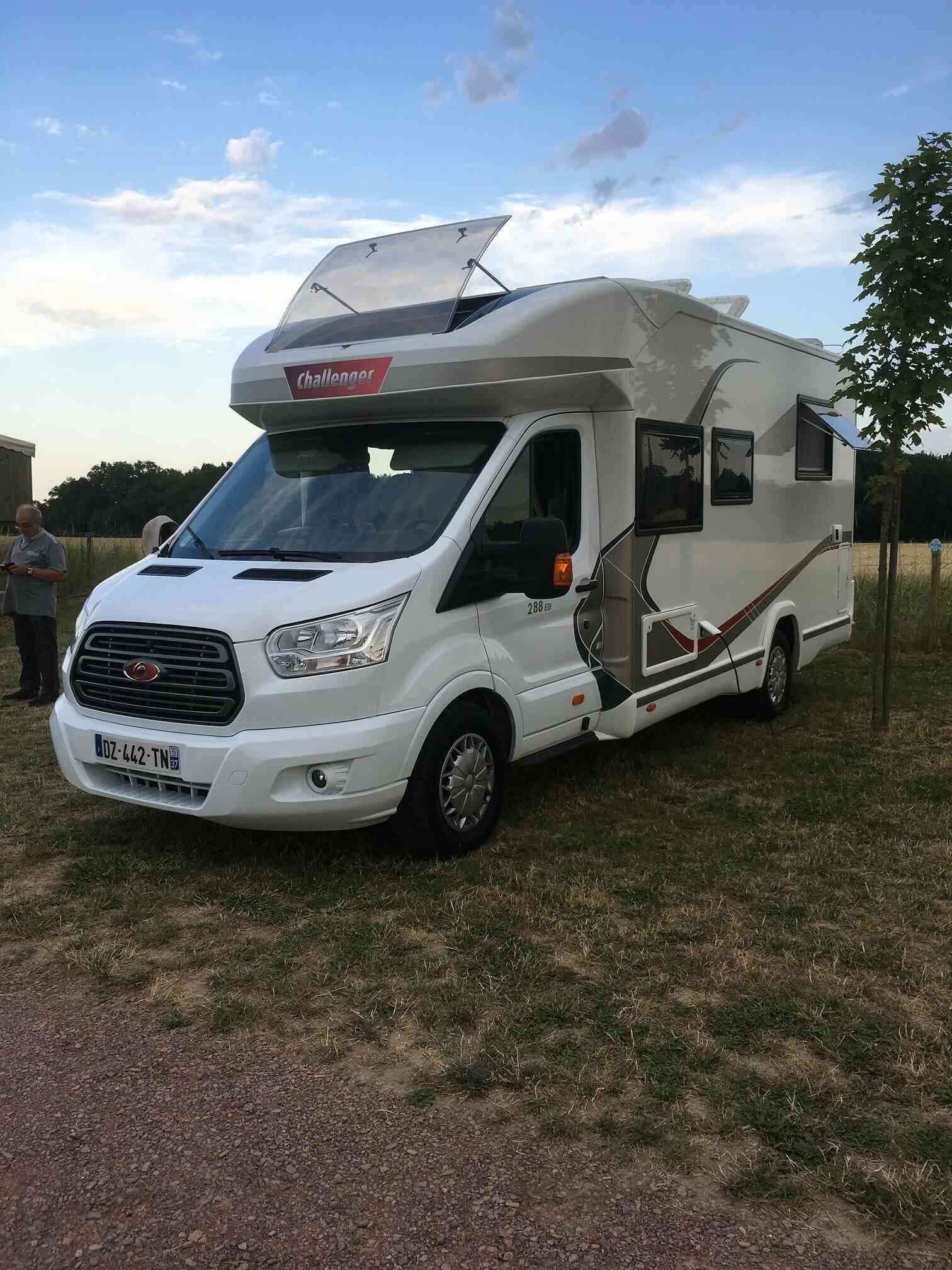 camping-car CHALLENGER 288 EB 