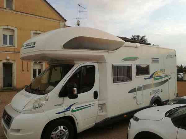 camping-car CHAUSSON WELCOME 17  