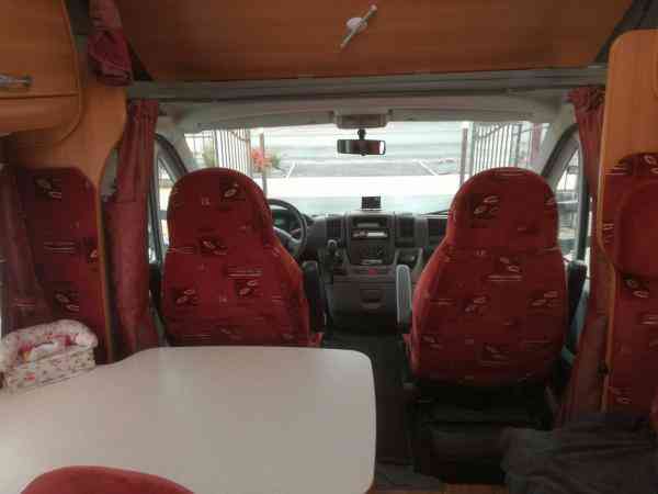 camping-car CHAUSSON WELCOME 17  
